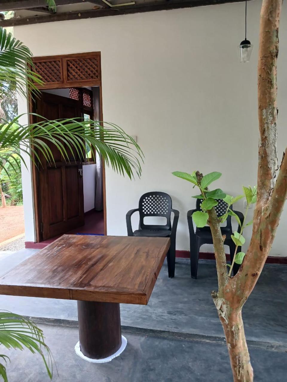 Ima House Acomodação com café da manhã Dikwella Exterior foto