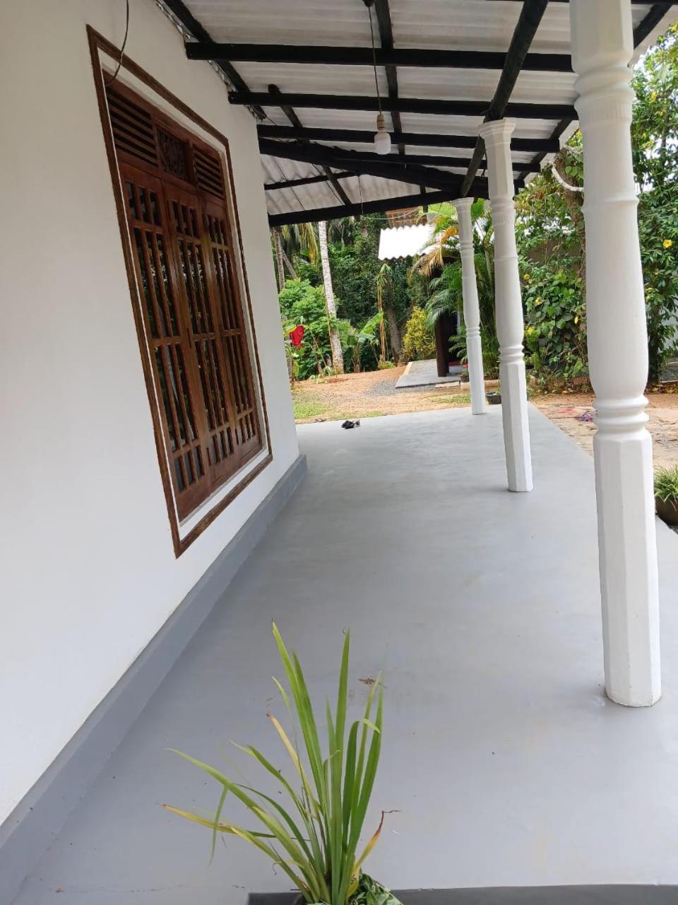 Ima House Acomodação com café da manhã Dikwella Exterior foto